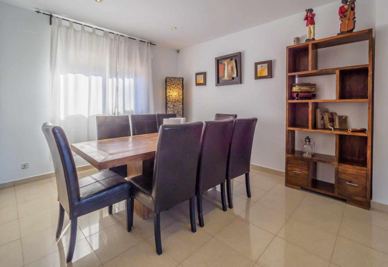 Mas Mestre Con Una Capacidad De 6 A 8 Huespedes Cerca De Sitges Olivella エクステリア 写真